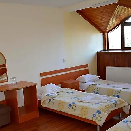 Hotel Wesso *
